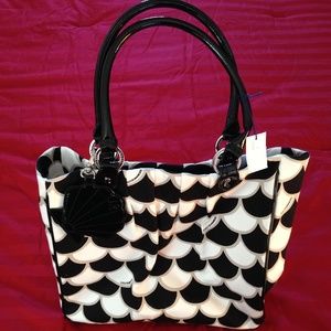 LG - 50's Scallop Print Pleated Tote Bag